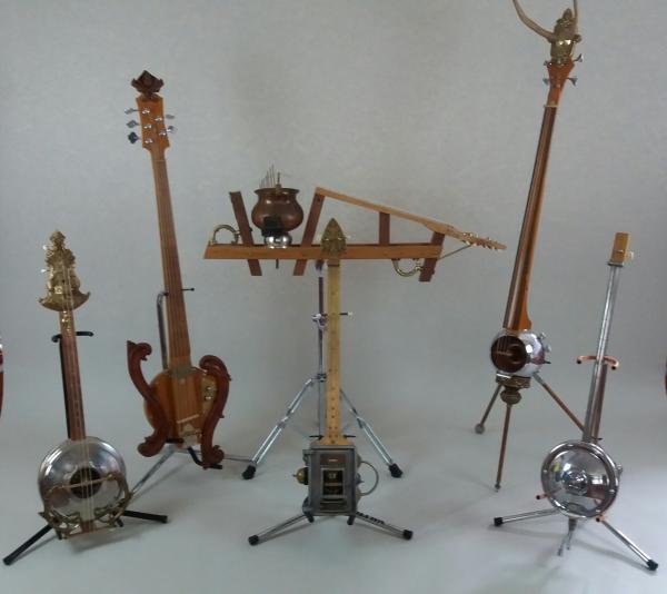 Mikel Durel stringed instruments