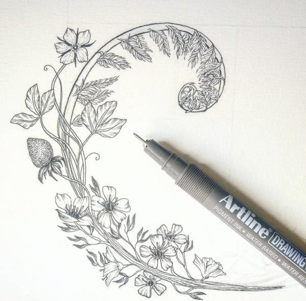 image of drawn flowers in black and white